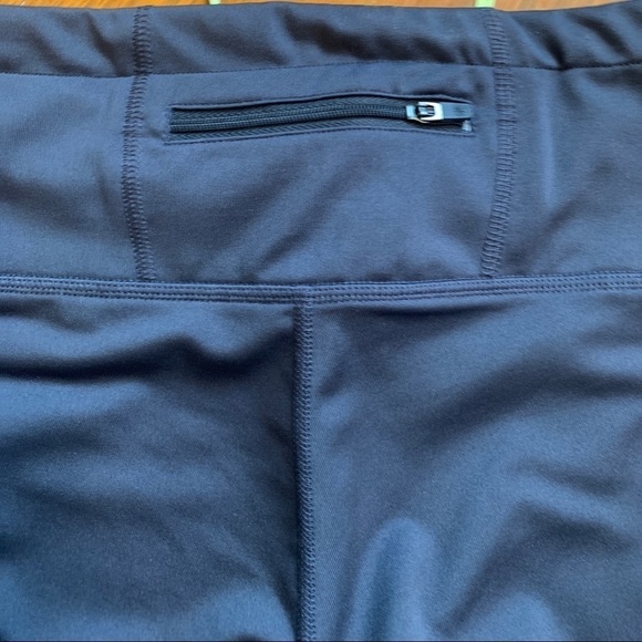 Athleta Yoga Bike Short Leggings Grey Size SP - Picture 10 of 12